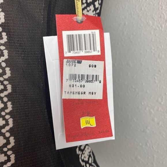 NWT Tape Measure Women’s Top Size M - Picture 3 of 6